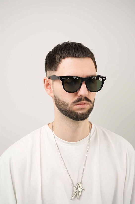 Солнцезащитные очки Ray-Ban Wayfarer