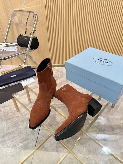 Женские замшевые сапоги Prada premium - Brown   