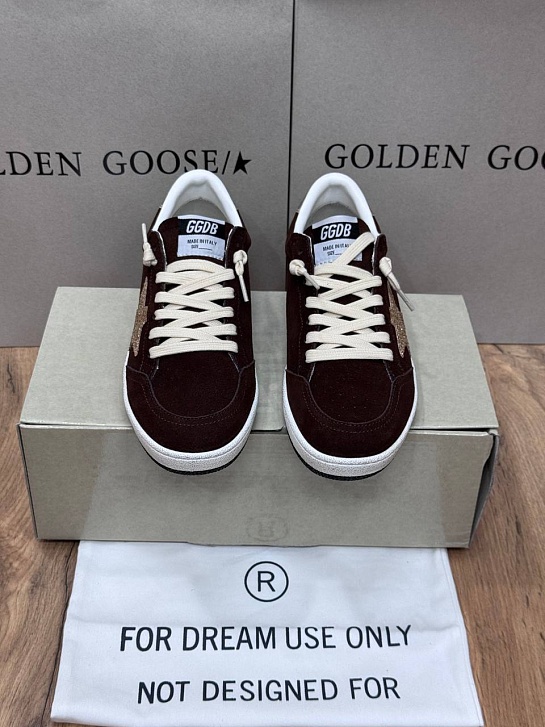 Женские замшевые кроссовки Golden Goose Ball Star premium