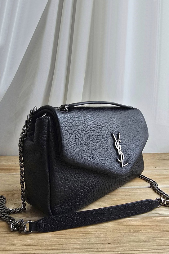 Кожаная сумка Yves Saint Laurent Calypso Small 33x17 см