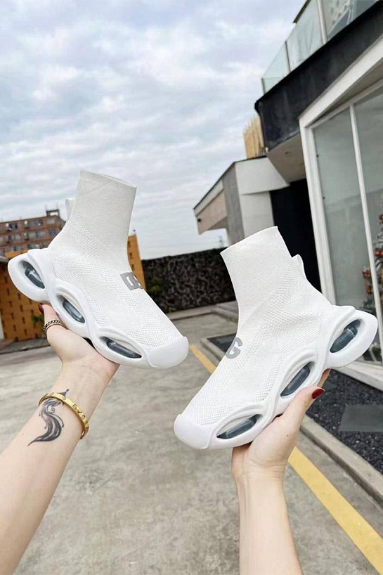 Женские белые кроссовки Dolce&Gabbana Wave mid-top