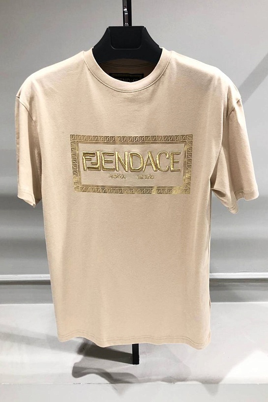 Бежевая футболка Collaboration Fendi x Versace Fendace Logo