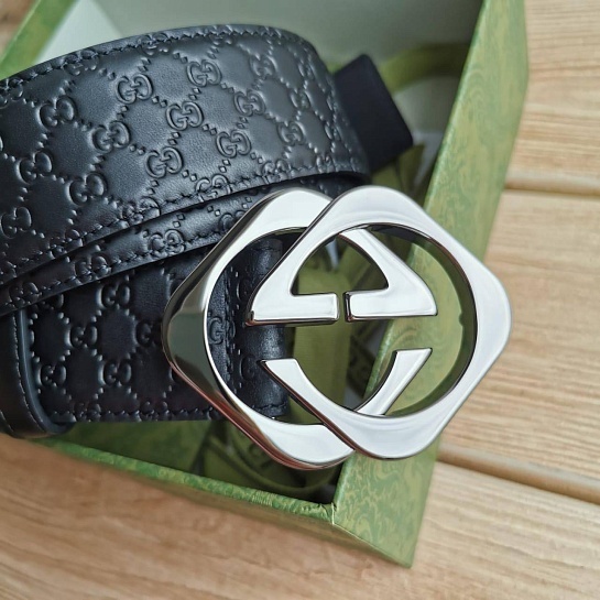 Кожаный ремень Gucci GG Monogram all-over (длина 100 / 105 см)