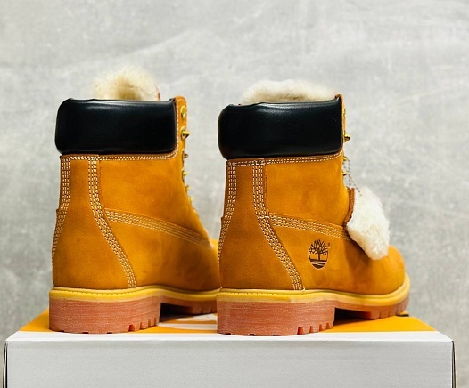 Зимние ботинки с мехом Timberland   