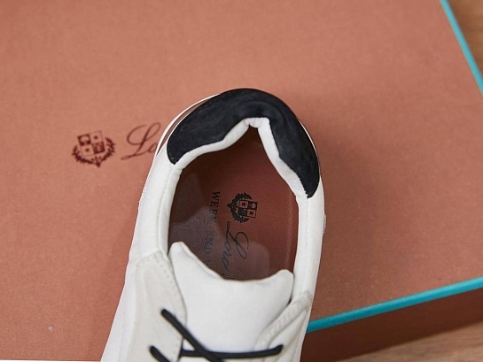 Замшевые кроссовки Loro Piana Week End Walk - White