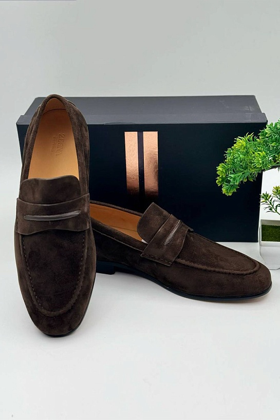 Коричневые замшевые лоферы Zegna