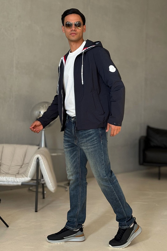 Тёмно-синяя ветровка Moncler Carles logo-patch