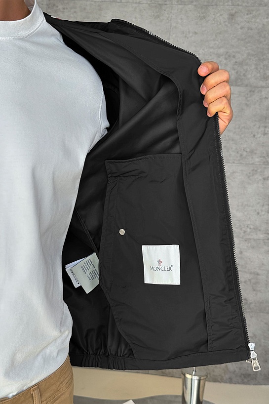 Ветровка чёрного цвета Moncler Grimpeurs