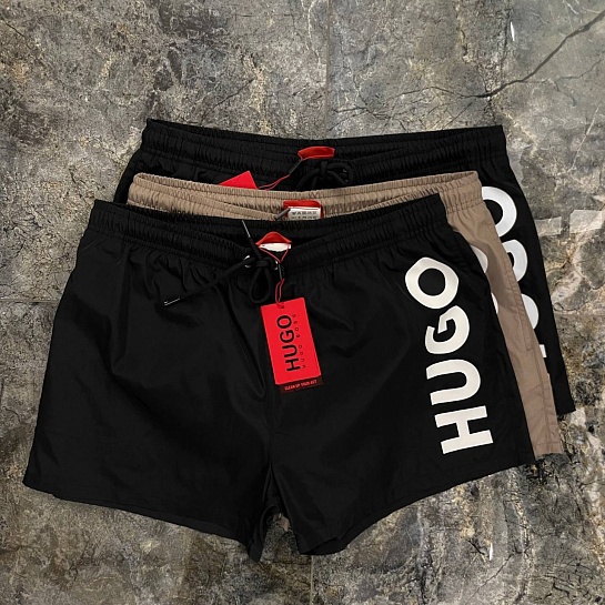 Мужские чёрные шорты Hugo Boss