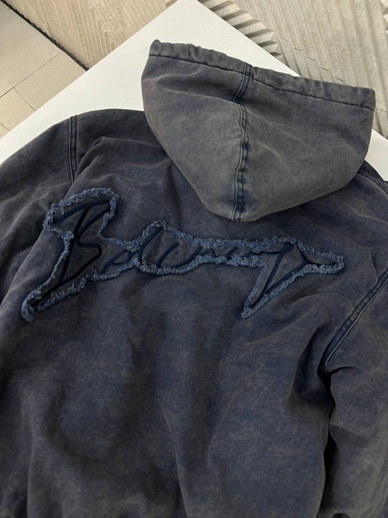 Женский оверсайз бомбер Balenciaga
