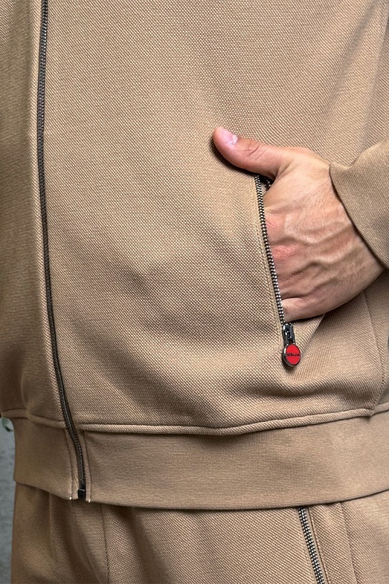 Кофта на молнии Kiton бежевого цвета