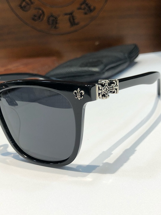 Солнцезащитные очки Chrome Hearts Gravy