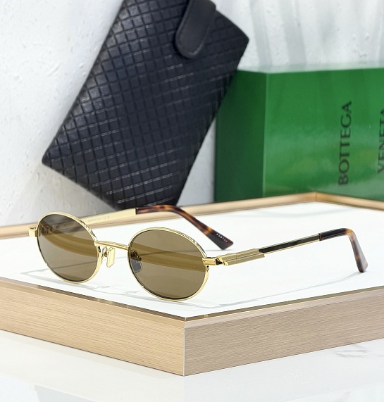 Солнцезащитные очки Bottega Veneta
