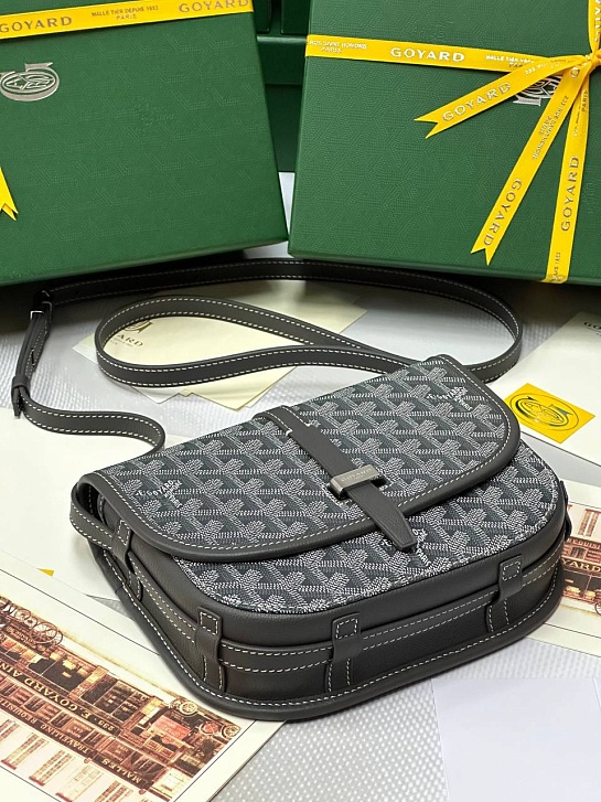 Кожаная сумка Goyard Belvedere Messenger PM premium 22x17x6 см