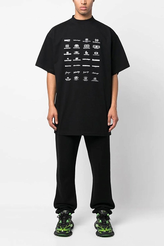 Чёрная оверсайз футболка Balenciaga Archives Logos