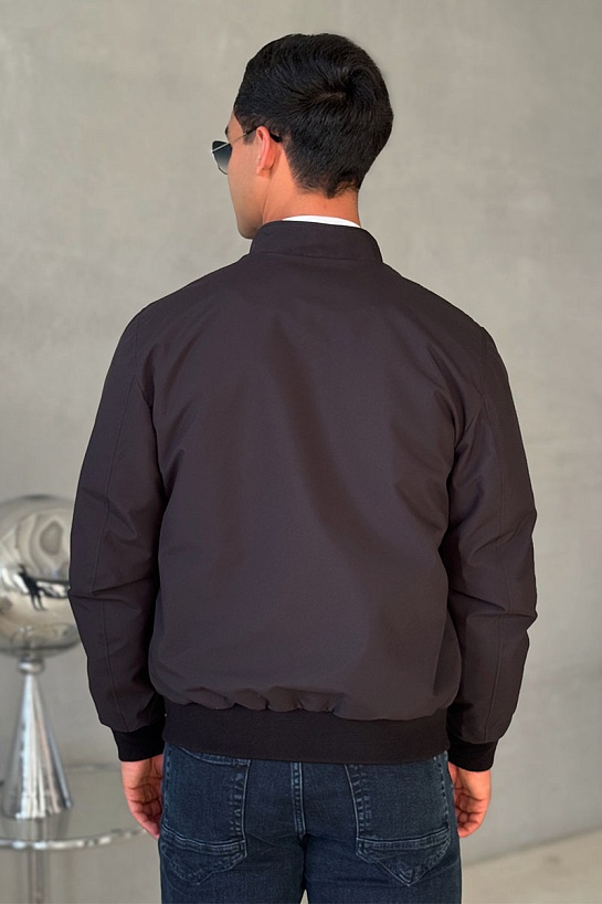 Мужская чёрная ветровка Brioni logo-embroidered