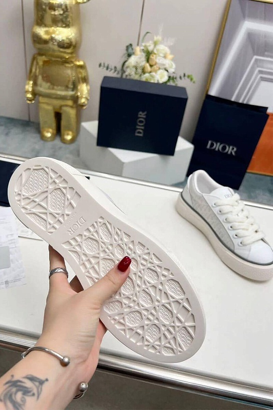 Женские комбинированные кроссовки Dior белого цвета