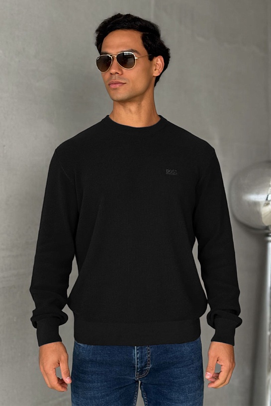 Мужской джемпер чёрного цвета Hugo Boss logo-embroidered