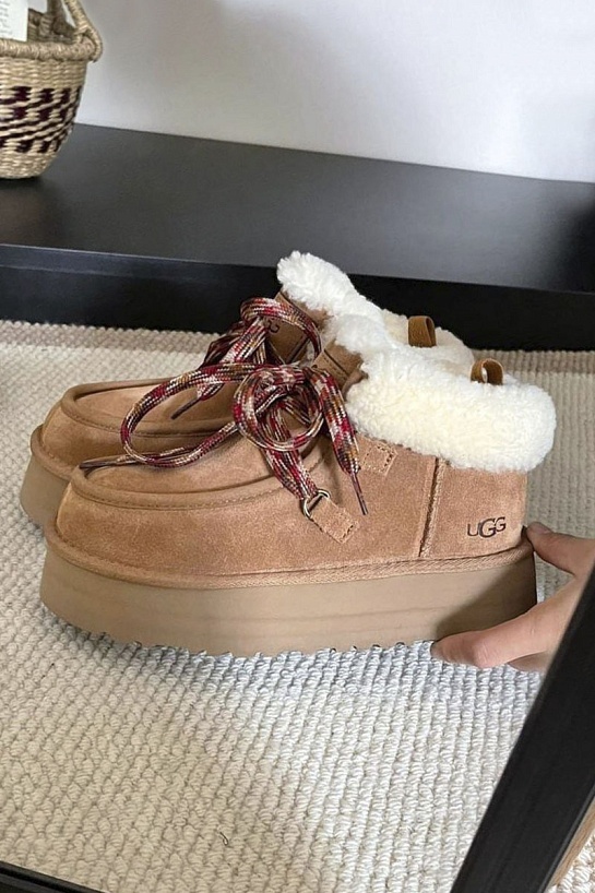 Женские замшевые ботинки с мехом UGG Funkarra Cabin Cuff - Chestnut