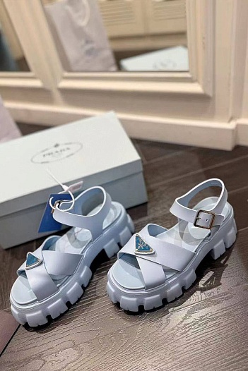 Женские кожаные сандалии Prada Monolith Fisherman - Blue   