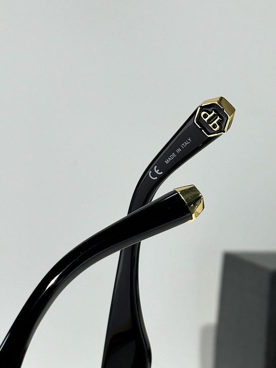 Солнцезащитные очки Philipp Plein