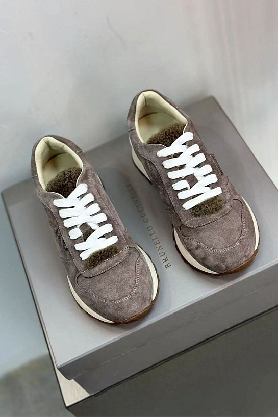 Женские замшевые кроссовки Brunello Cucinelli