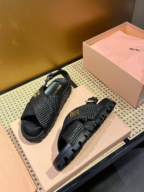 Женские кожаные сандалии MIU MIU Premium - Black
