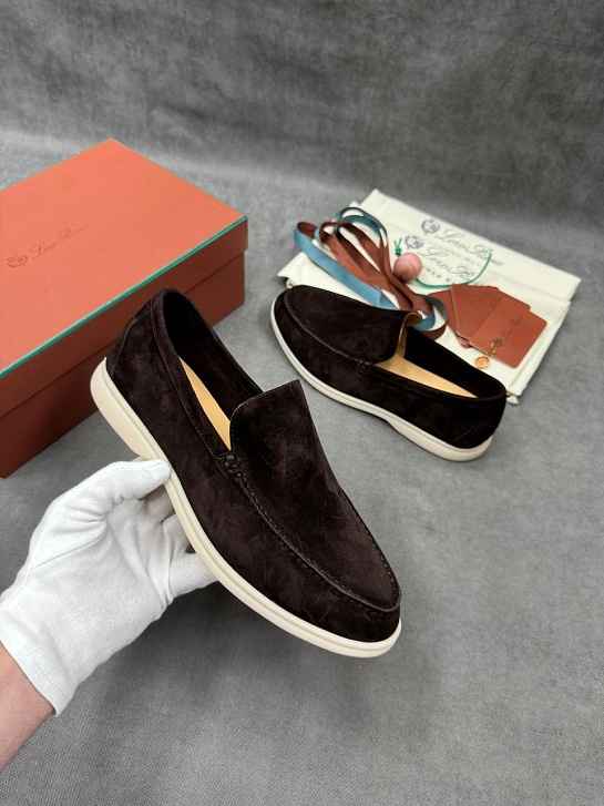 Мужские замшевые лоферы Loro Piana