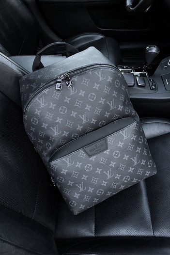 Кожаный рюкзак Louis Vuitton Discovery Monogram Eclipse 37х40х20 см   