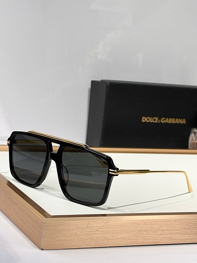 Солнцезащитные очки Dolce & Gabbana Striped Ochre   