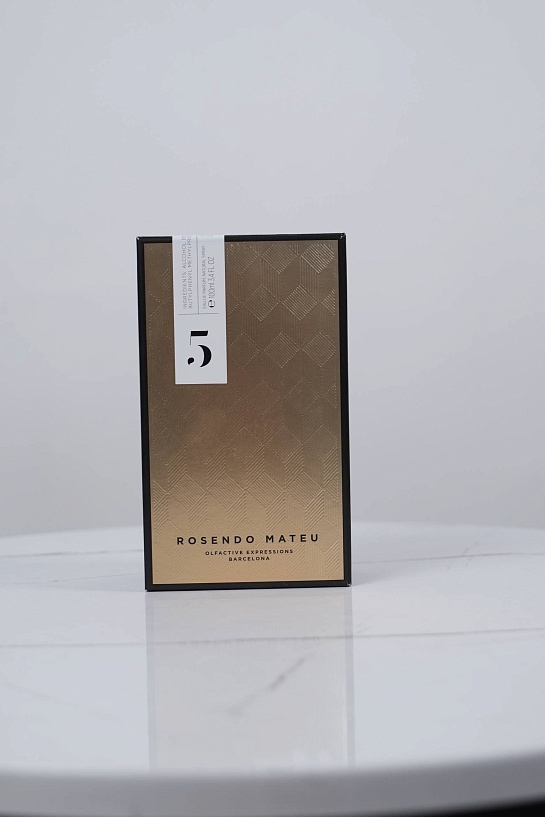 Парфюмерная вода Rosendo Mateu Nº 5 (100 мл)