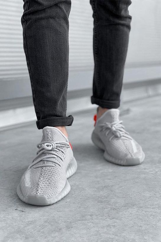 Кроссовки Adidas Yeezy Boost 350 V2 “Tail Light” Premium