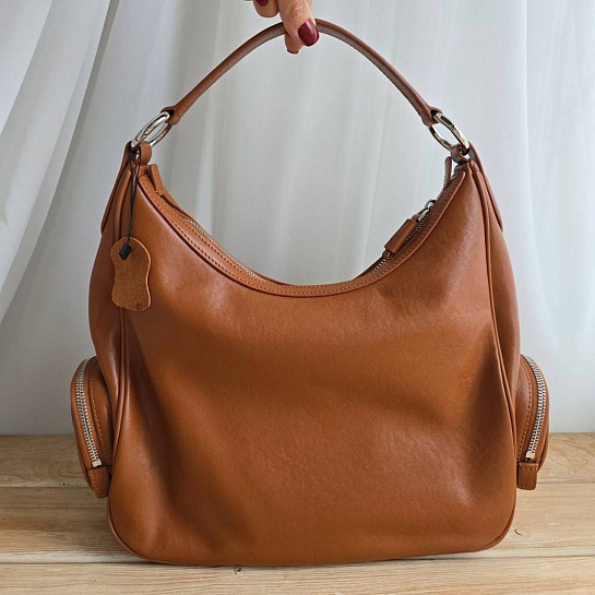 Женская кожаная сумка MIU MIU 34x23 см