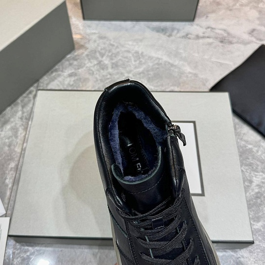 Кожаные кроссовки с мехом Tom Ford high-top - Black