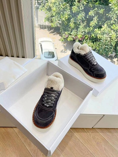 Женские замшевые кроссовки с мехом Prada Premium - Grey   