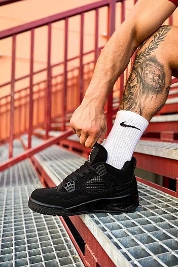 Кроссовки Nike Air Jordan 4 Retro "Black Cat"   