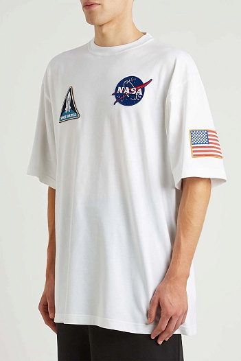 Белая оверсайз футболка Balenciaga x NASA   