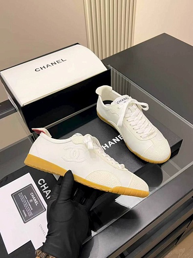 Женские кожаные кроссовки Chanel premium   