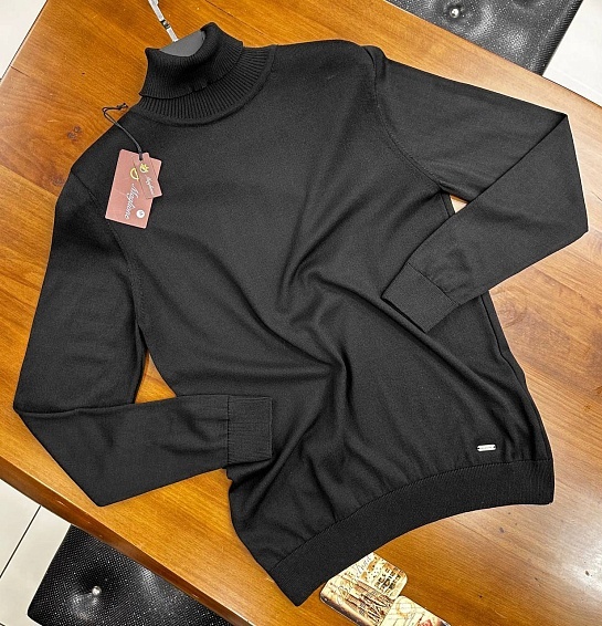 Мужская чёрная водолазка Maglione