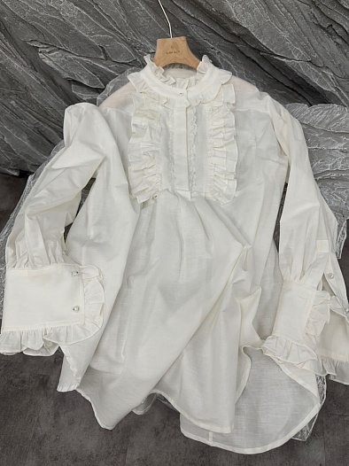 Женская белая рубашка Valentino   