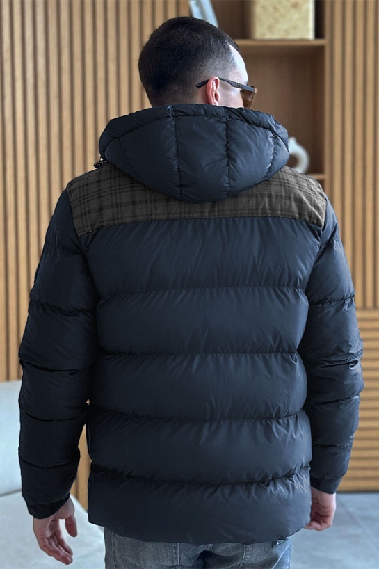 Куртка тёмно-синего цвета Burberry TB logo