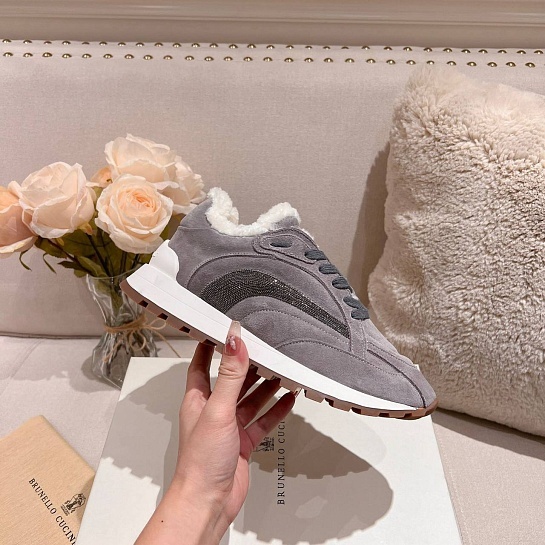 Женские замшевые кроссовки с мехом Brunello Cucinelli Premium