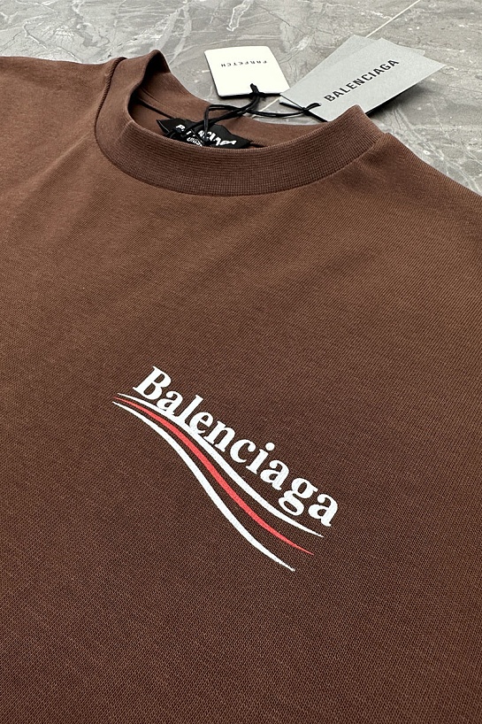 Оверсайз футболка Balenciaga Political Campaign - Brown