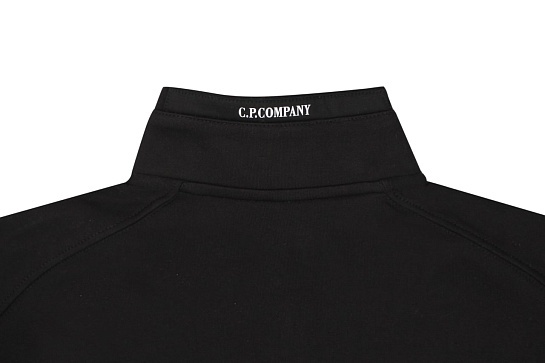 Чёрная кофта C.P. Company lens-detail
