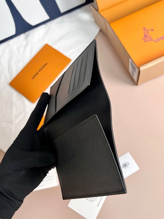 Кожаная обложка для паспорта Louis Vuitton Premium 14x9.5x2 см