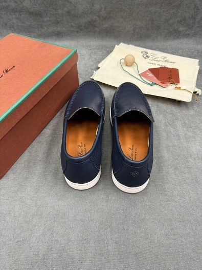 Мужские кожаные лоферы Loro Piana   