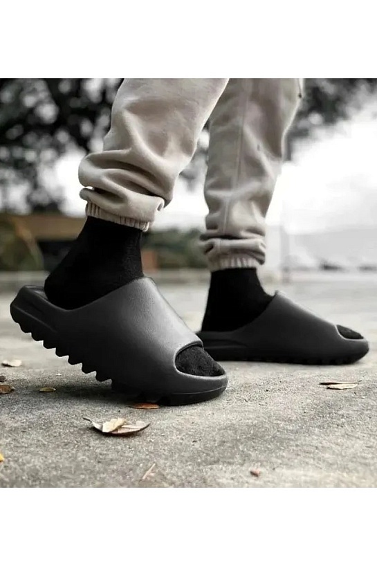 Шлепанцы Adidas Yeezy Slide - Core Black