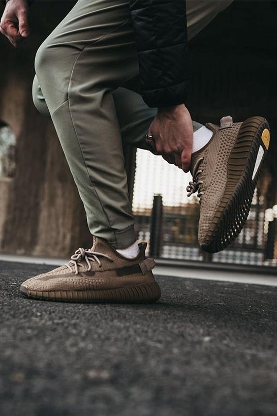 Кроссовки Adidas Yeezy Boost 350 V2 “Earth”