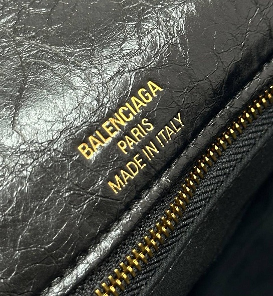 Женская сумка Balenciaga BB Soft Premium 23x14.5x4 см - Black / Gold
