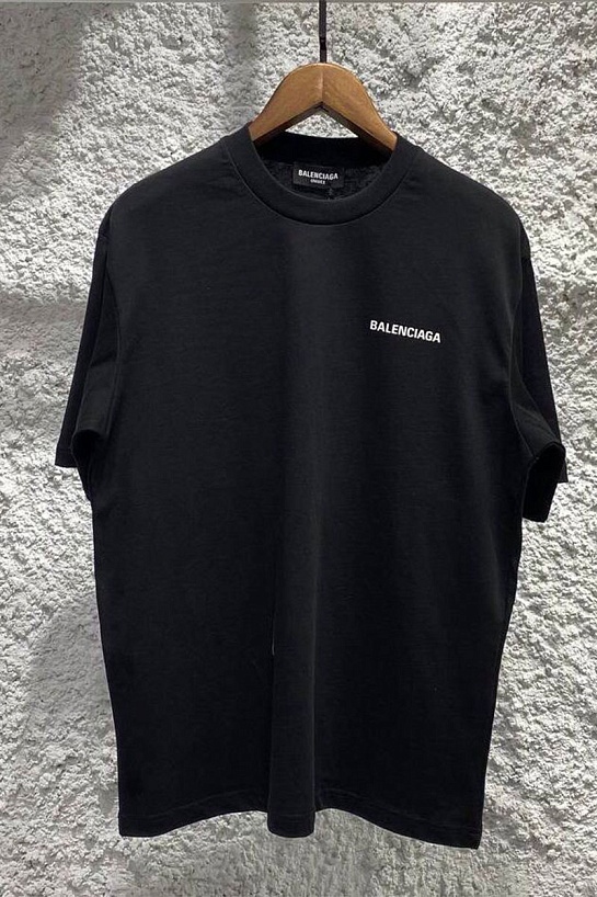Чёрная оверсайз футболка Balenciaga Medium Fit Vintage